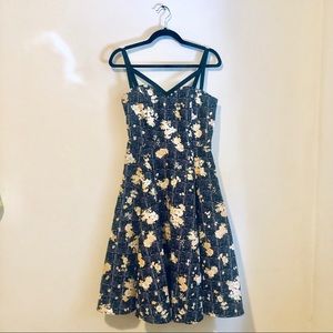 Hearts & Roses London Retro Floral Dress Size 12